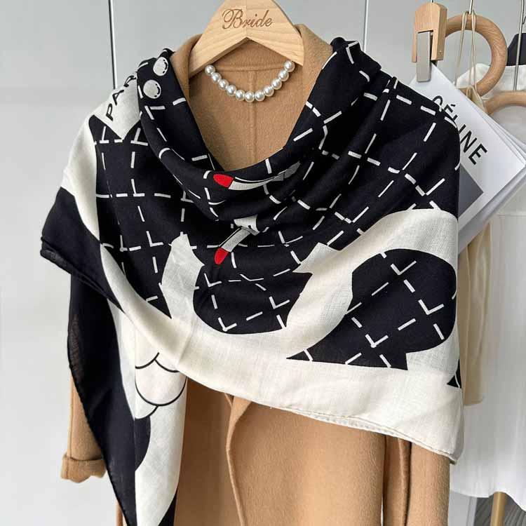 ストール 春夏 レディース スカーフ 大人 秋冬 130×130cm ペイズリ柄