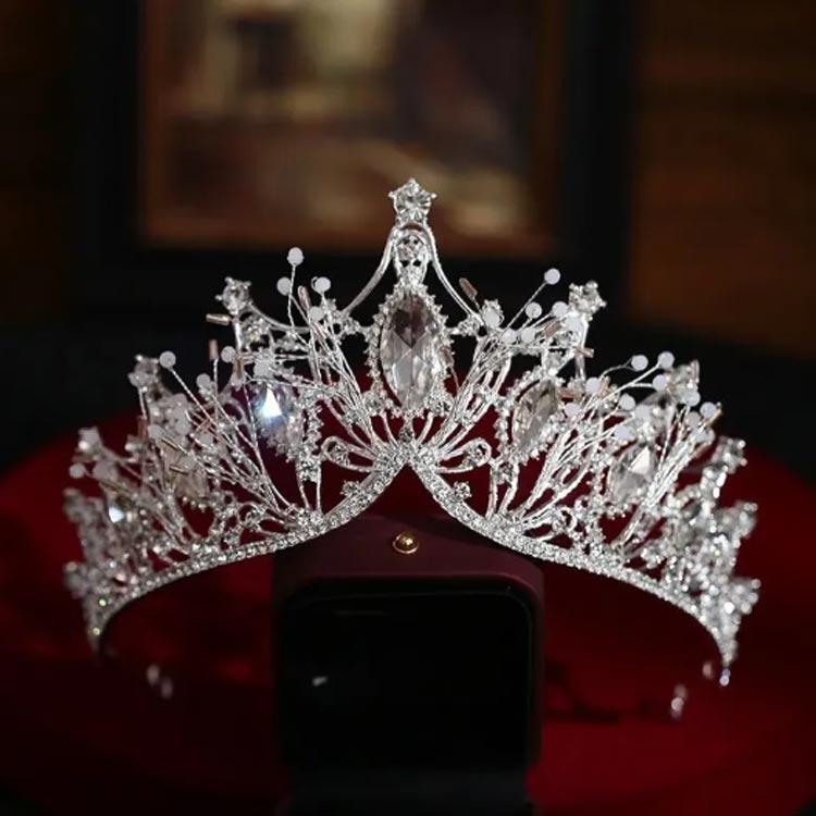 結婚式 アクセサリー 4点セット ティアラ イヤリング ネックレス