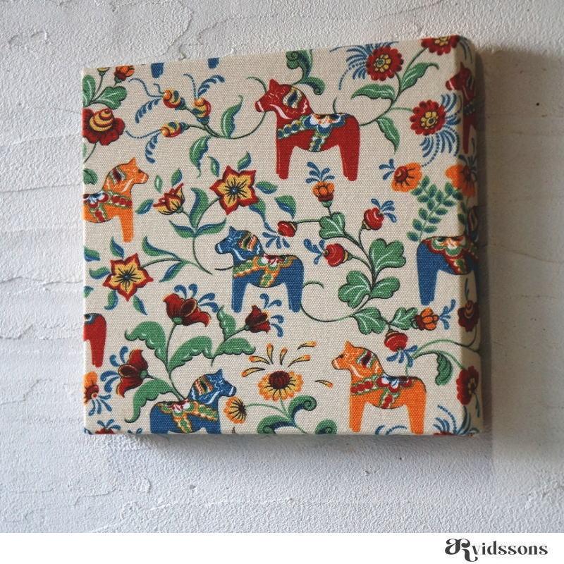 テキスタイル　ファブリックパネル ファブリックパネル アートパネル アリス アルビッドソンズ