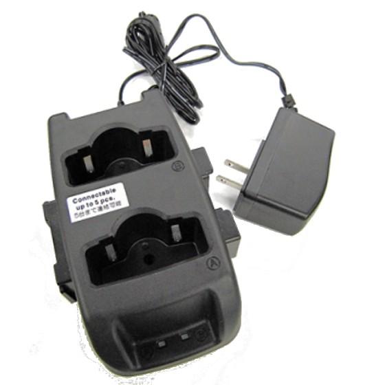 美品ALINCOアルインコトランシーバーDJ-R200D+充電器EDC-131 美品ALINCOアルインコトランシーバーDJ-R200D+充電器EDC-131
