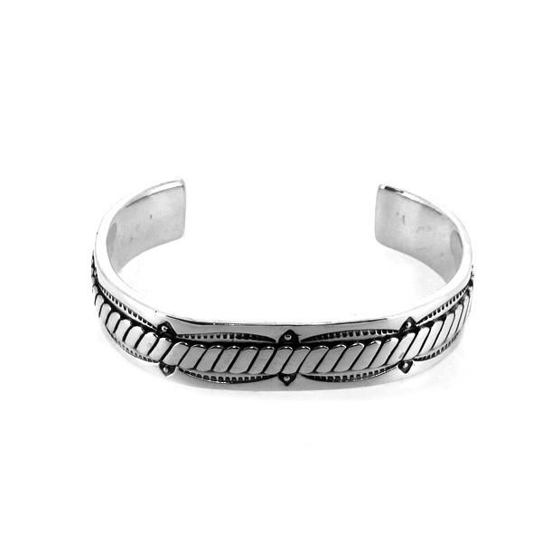 輝く高品質な 縄目 バングル ネイティブ ロープ スタンプワーク ブレスレッド 腕輪 シルバー925 銀 シルバーアクセサリー プレゼント 最安値に挑戦 Www Kslcity Com My