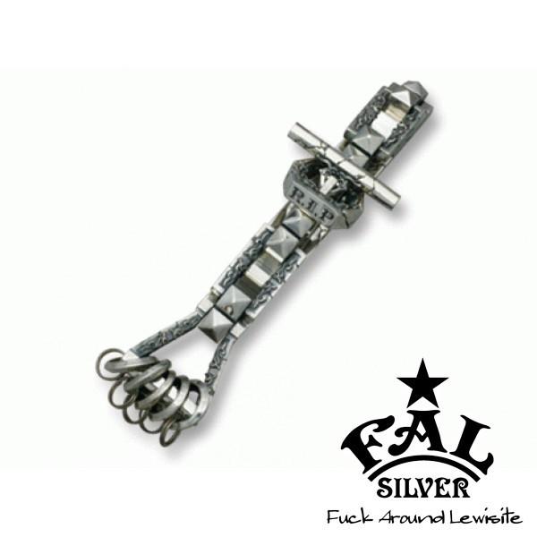 FAL キーチェーン メンズ ブランド シルバー トゥームウォールズベルトキーパー ピラミッドスタッズ Tバー エフエーエル