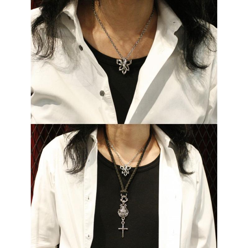 F・A・L ペンダントトップ ストーン付き ヘビモチーフ シルバーアクセサリー F・A・L ペンダントトップ ストーン付き ヘビモチーフ シルバー