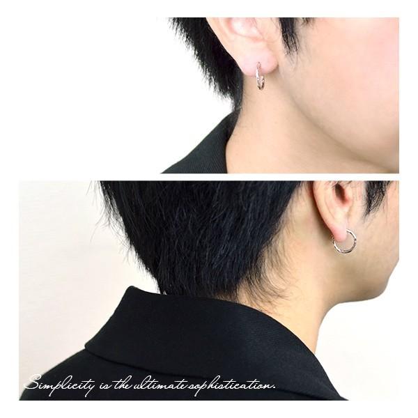 ピアス 黒 シンプル 片耳用 2個 セット クール おしゃれ ローマ数字 ファットチェーンピアス 2個1セット Bts ステンレス A14 Studiodeiure It