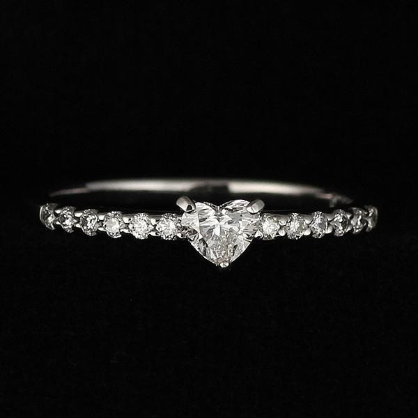 エタニティリング ダイヤモンド プラチナ ハート リング 婚約指輪