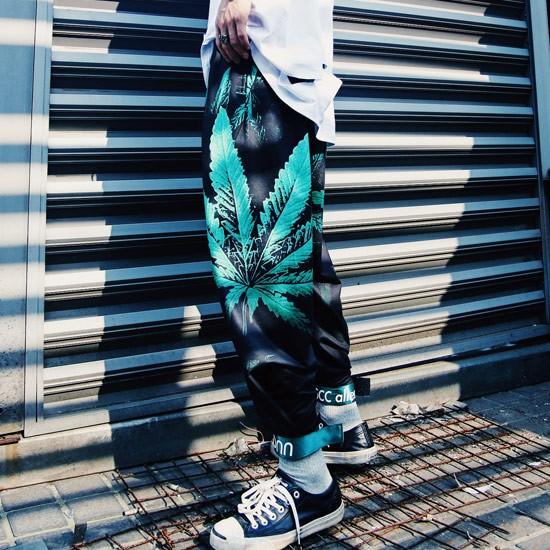 正規逆輸入品 葉っぱ柄 ボタニカル柄 ストリート系 メンズ ジョガーパンツ 派手 40代 30代 新作 冬 秋 春 V系 ホスト お兄系 個性的 インポート ワークパンツ ジョガーパンツ サイズ Free Demolition Training