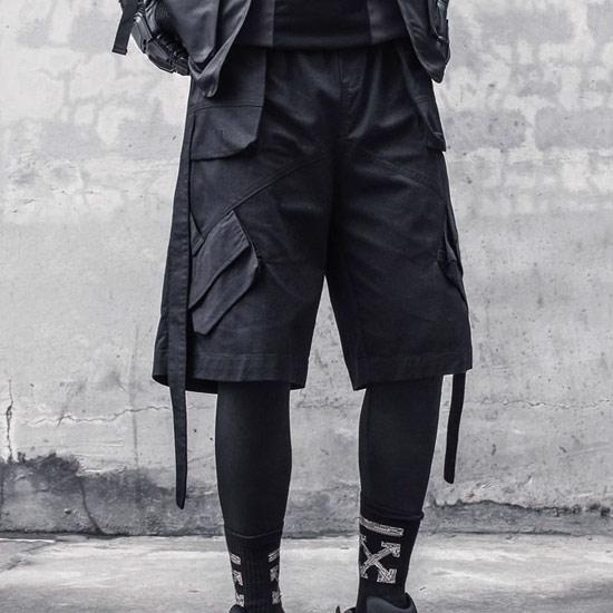 MASKULO メンズ ショートパンツ 黒/緑 合成皮革 MASKULO メンズ ショートパンツ 黒/緑 合成皮革 MASKULO メンズ