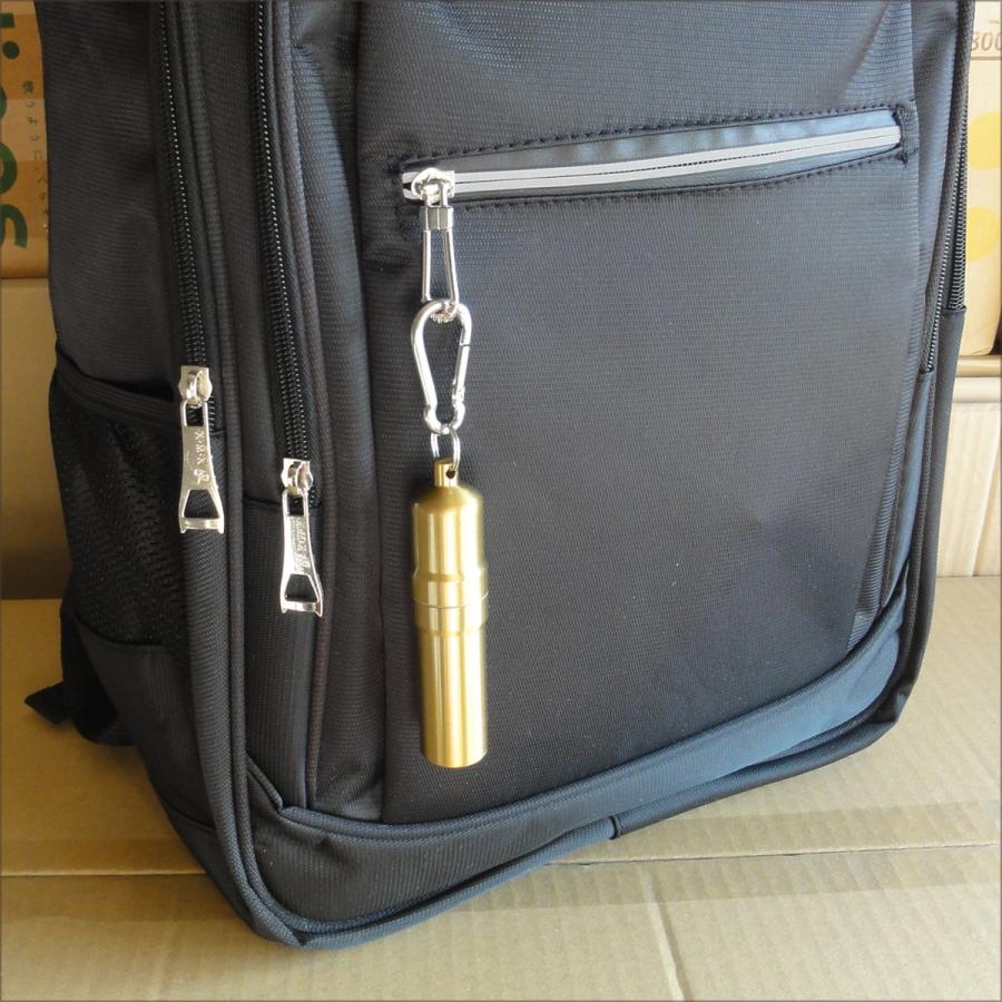 タバコケース 携帯灰皿 両用 カラビナ付き キーホルダー 型 円柱
