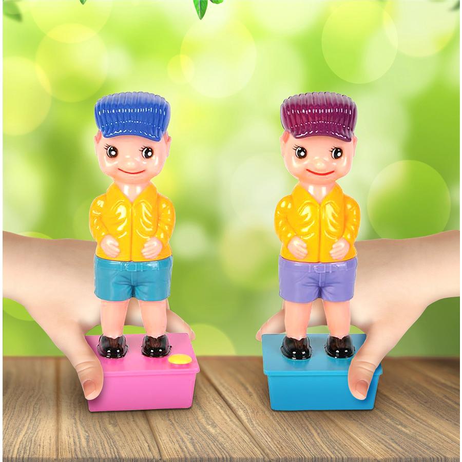 【並行輸入品】ArtCreativity Squirt Wee Boyセット 2~7.5インチの男の子用Squirter Toys   漏れないの画像