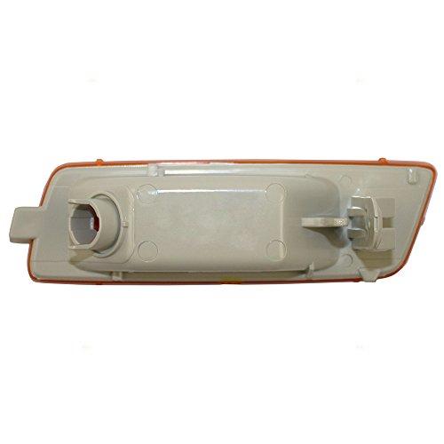 【並行輸入品】Brock 交換用助手席側シグナルマーカー ライトユニット 2005 A4 セダン 2006 2010 A5 セダン 1K5 94の画像