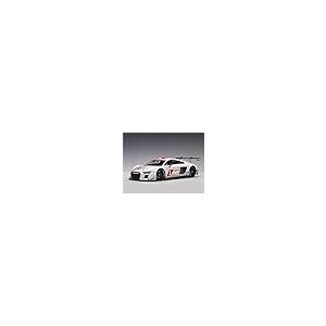 並行輸入品】AUTOart 1/18 アウディ R8 LMS 2016 プレゼンテーション