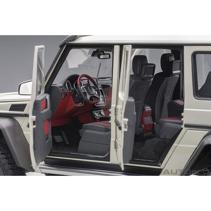 AUTOart 1/18 メルセデス・ベンツ G63 AMG 6X6 パール・ホワイト AUTOart 1/18 メルセデス・ベンツ G63 AMG 6X6 パール・ホワイト