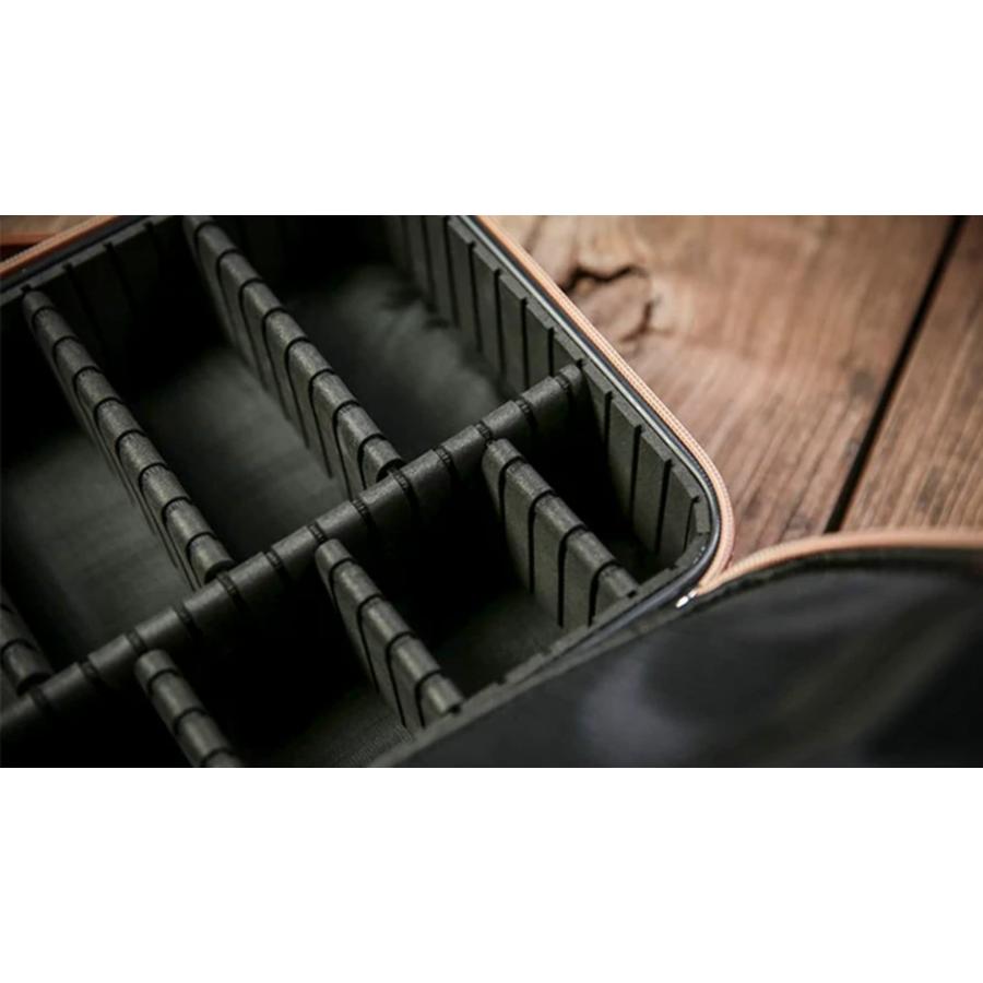 【並行輸入品】MJM ラグジュアリー クローズアップバッグ (ブラック) TCC トリック MJM Luxury Close Up Bag (Bの画像