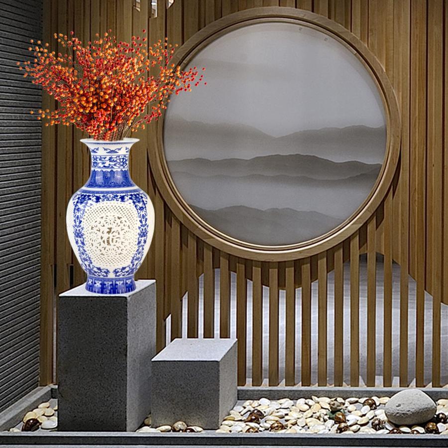 【並行輸入品】青と白の花瓶 中空アート付きハンドメイドセラミック花瓶 大きな中国磁器の花瓶花瓶 ホームデコレーション用 高さ11インチ クラシッ |  | 03