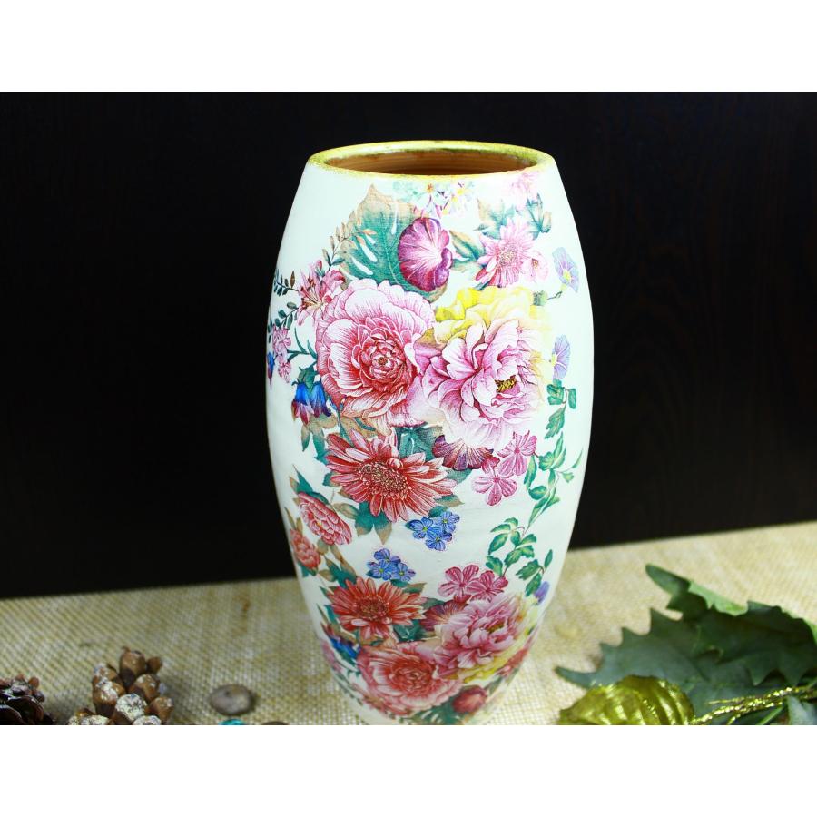 【並行輸入品】Ceramic White Vase with Large Bouquet of Flowers Print   10in, F_9