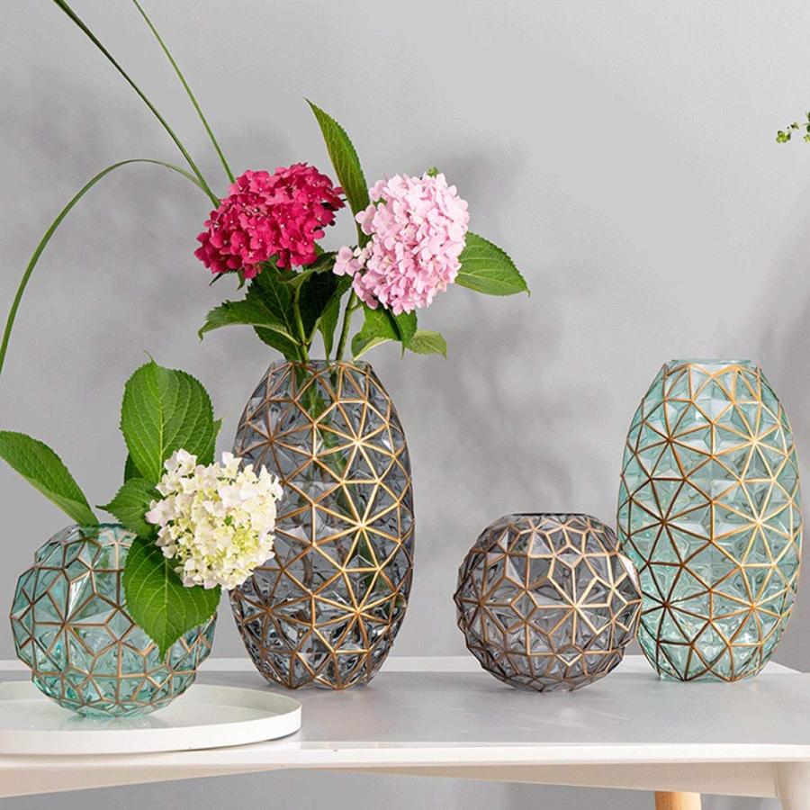 【並行輸入品】Flower Arrangement in The Model Room Modern Nordic Transparent Cの画像