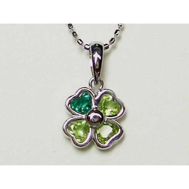 K18WG ホワイトゴールドペリドット⁄グリーンクオーツクローバー