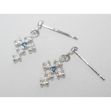 K18WG ホワイトゴールドダイヤモンド/ブルーダイヤモンド クロス ピアス_2