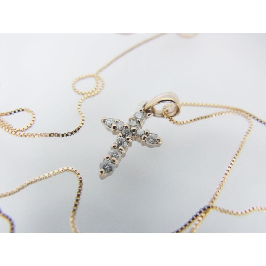 シンプルクロス　K10PG　ダイヤモンド　ペンダントネックレス