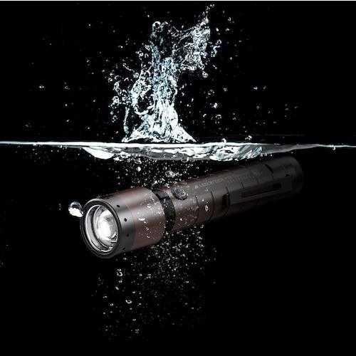 ＬＥＤＬＥＮＳＥＲ　フラッシュライト　Pシリーズ　Ledlenser P7R Signature　IP68　2000lm　専用充電池(付属)　502190｜alllight｜05