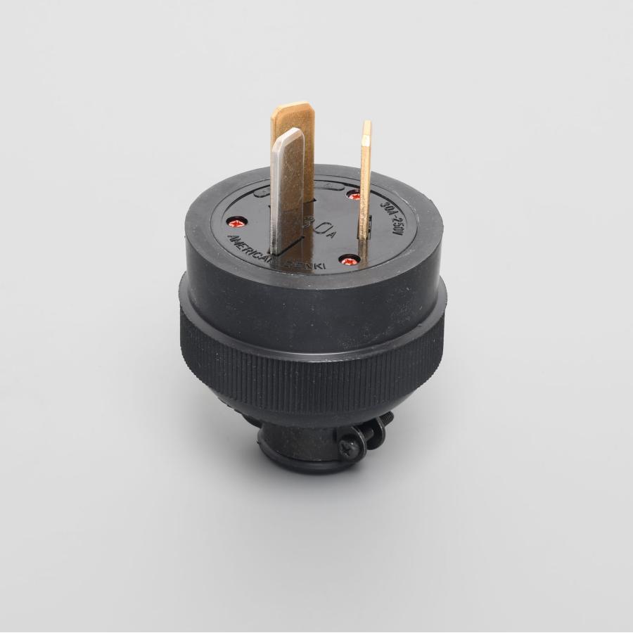 アメリカン電機 3P 30A 250V プラグ (ゴムカバー) R332 : オールライト Yahoo!店 - 通販 - Yahoo!ショッピング