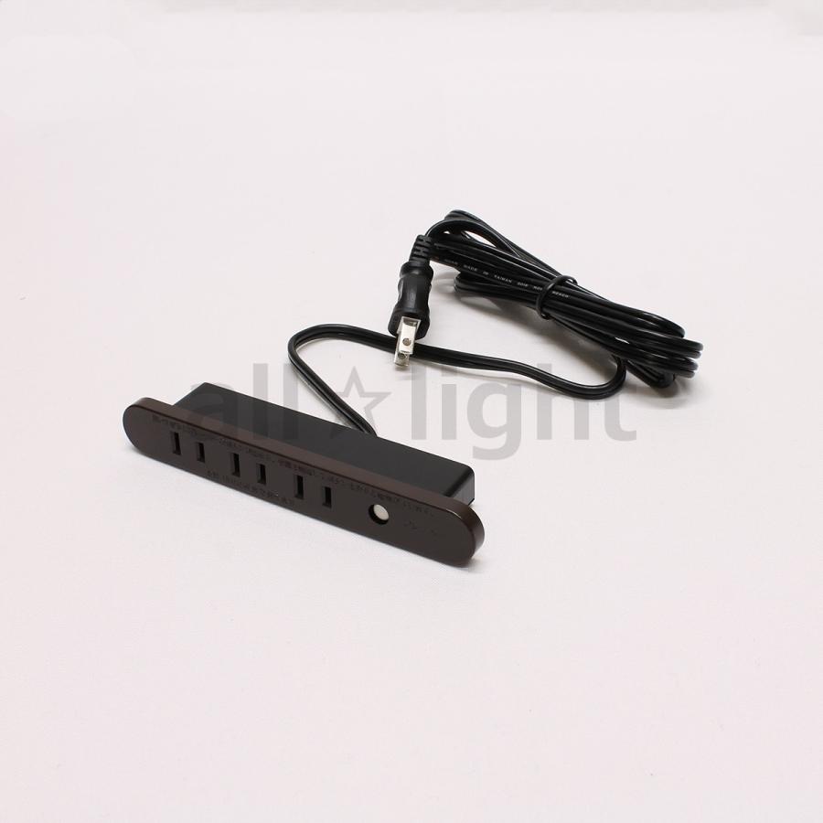 テクノパーツ　家具用コンセント(什器用) 3口コンセント ブレーカー付き 1500Wまで VFFコード1.95m ネジ止め式 茶(ブラウン)　TPC-153B茶 |  | 01