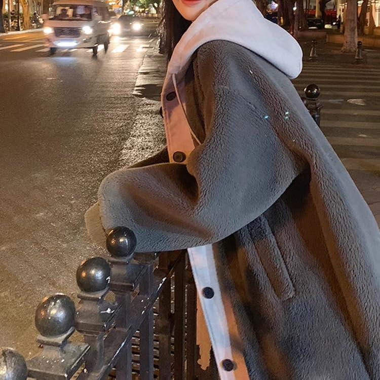 レイヤードボアコート フェイクレイヤードのラムズウール製フード付き