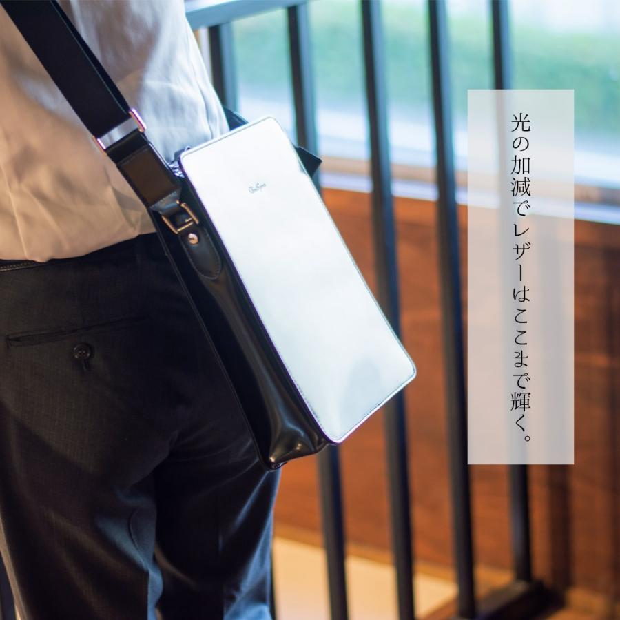 DomTeporna（ドンテポーナ） ショルダーバッグ メンズ 高級 スムース