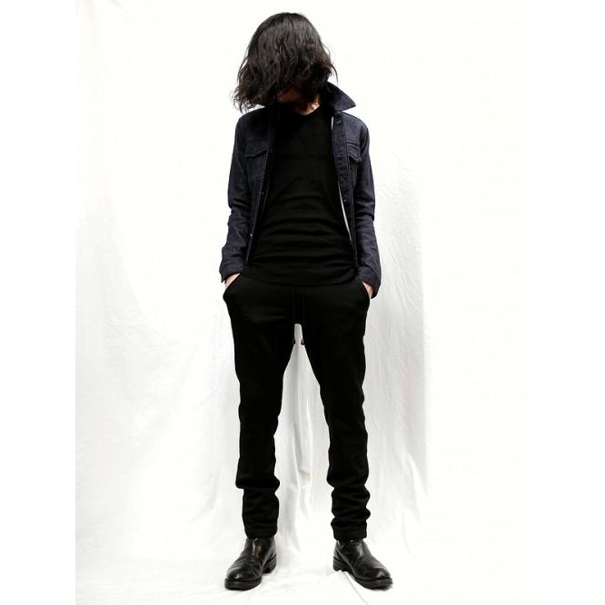 未使用ripvanwinkleダウンマフラーブラックリップヴァンウィンクル RIPVANWINKLE 2024-25AW 冬のダウンジャケットスタイリング
