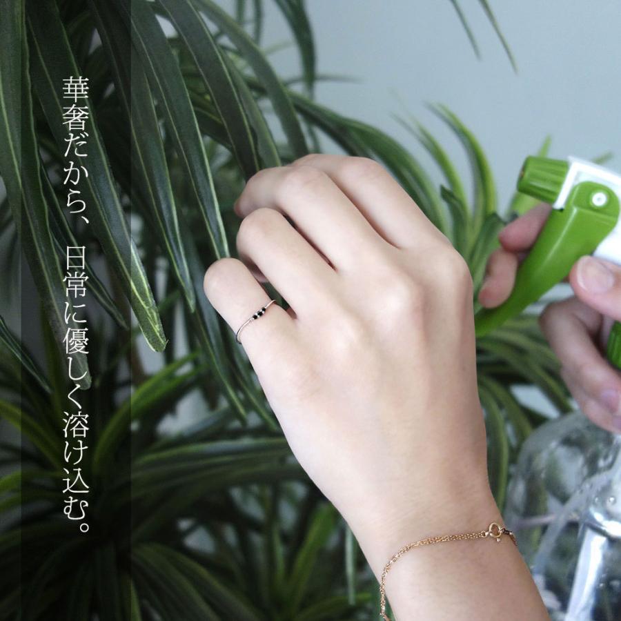 指輪 トリロジー ブラック ダイヤモンド 10金 指輪 シンプル ピンキーリング レディース 4月 誕生石 2026 お返し 母の日の画像