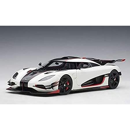 AUTOart 1/18 ケーニグセグ One:1 ホワイト/カーボンブラック/レッド 完成品(29133円)