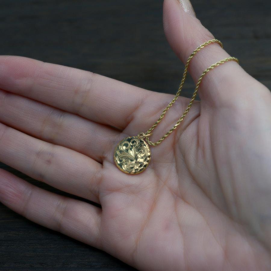 ハワイアンジュエリー ペンダント トップのみ ネックレス K18 ゴールド 選べるコイン 3種類 直径15mm レディース メンズ wpd1884ae  ALOHA MANA ハワイアンジュエリー K18 ゴールド ネックレス ペンダント 選べる3種類の絵柄 私のアイコン 直径9mm ペンダントヘッド  ...