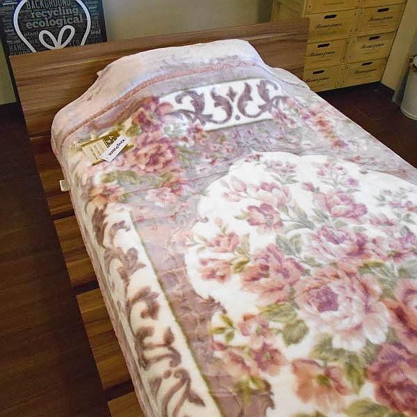 毛布 衿付マイヤー２枚合わせ毛布 花柄 シングルサイズ ムートンタッチ毛布 140×200cm |  | 05