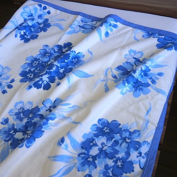 MARIO VALENTINO（マリオヴァレンティーノ） 綿毛布 シングルサイズ 花 