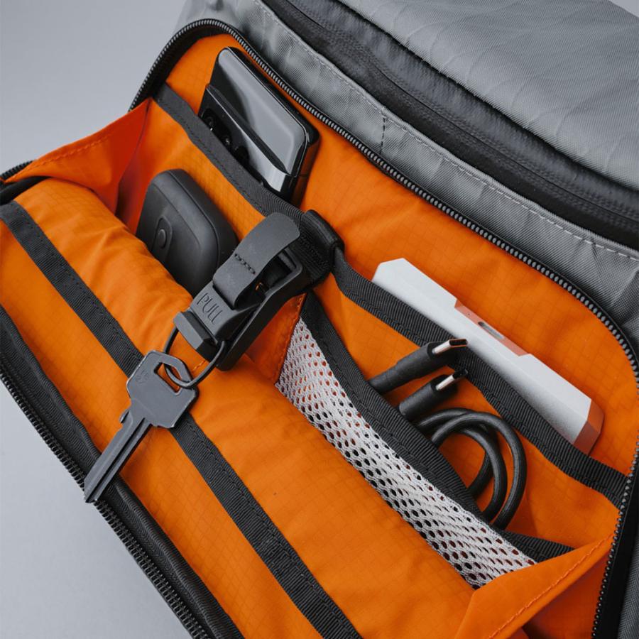 ALPAKA 公式 アルパカ ショルダーバッグ BRAVO SLING MAX V2 X-PAC 10L