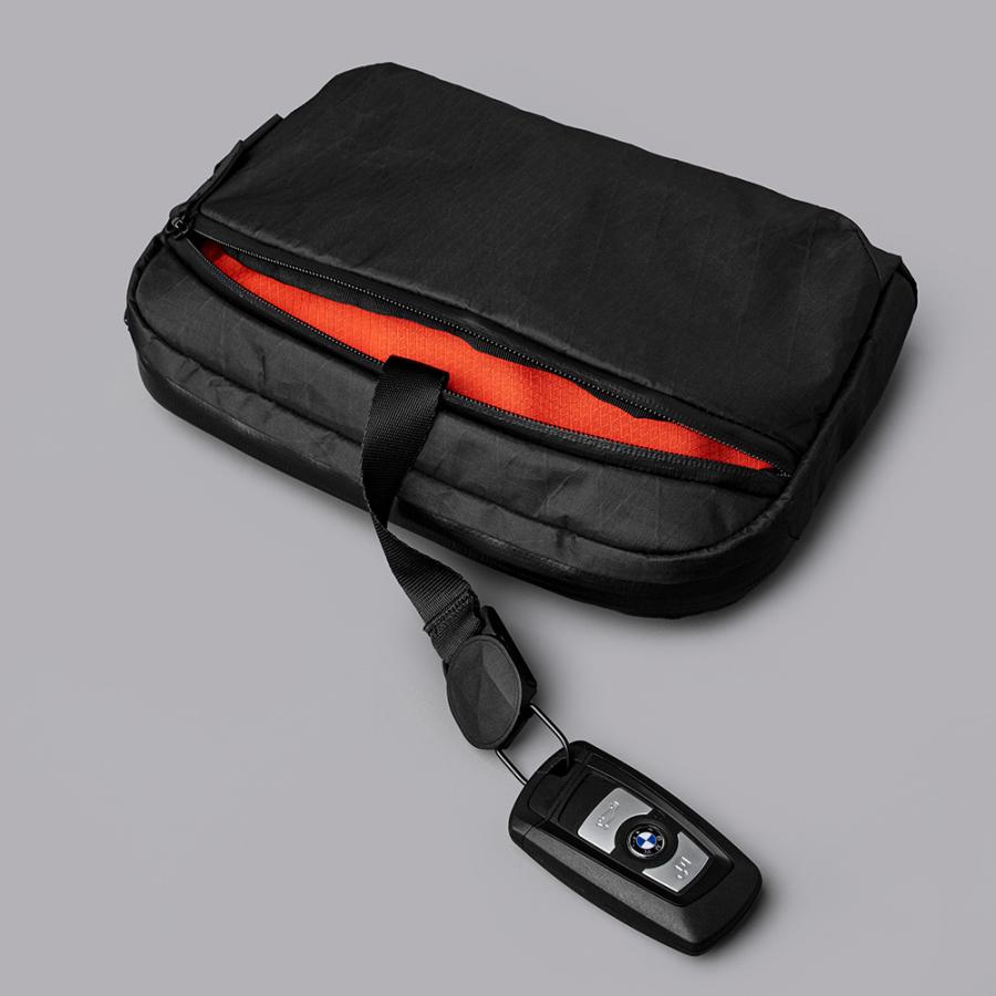 アルパカ ALPAKA Flight Sling 2L FLIGHT SLING 2L AXOFLUX | SLING & SHOULDER | 【公式】ALPAKA (アルパカ)