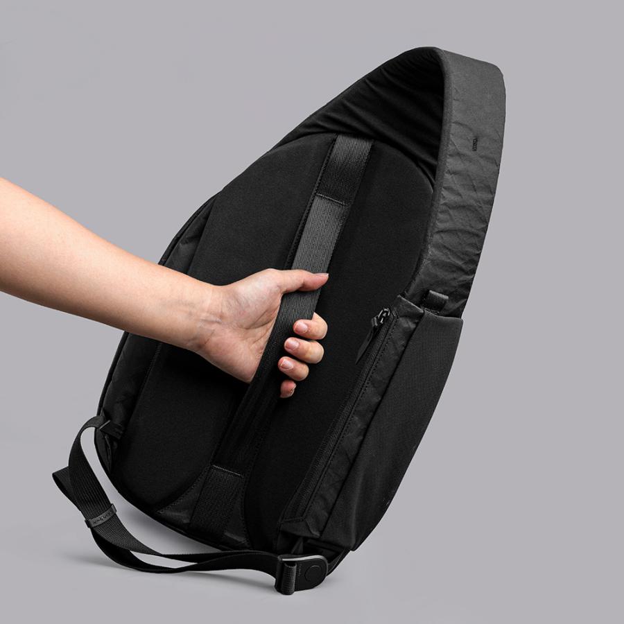 ALPAKA 公式 アルパカ ボディバッグ METRO CROSSBODY ULTRADYNE 7.5L