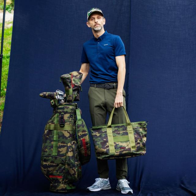 レア⭐️完売品⭐️限定品　 ブリーフィング キャディーバッグ　めめ ブリーフィング キャディバッグ CR-8 8.5型 BRG211D43 クラシック