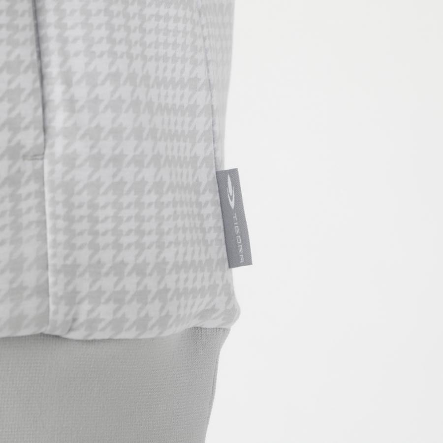 ★美品★2024年モデルand per se　UVバイヤスロゴ総柄モックネックL LUXEAKMPLUS(リュクスエイケイエムプラス)ゴルフ 総柄ロゴ半袖