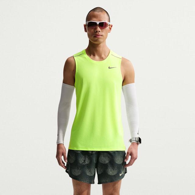 NIKE 陸上用シャツ 蛍光イエロー NIKE（ナイキ） メンズ 陸上/ランニングウェア ノースリーブシャツ