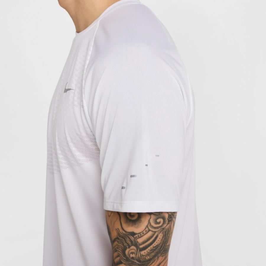 NIKE（ナイキ） メンズ 陸上/ランニング 半袖Tシャツ ストライド Dri
