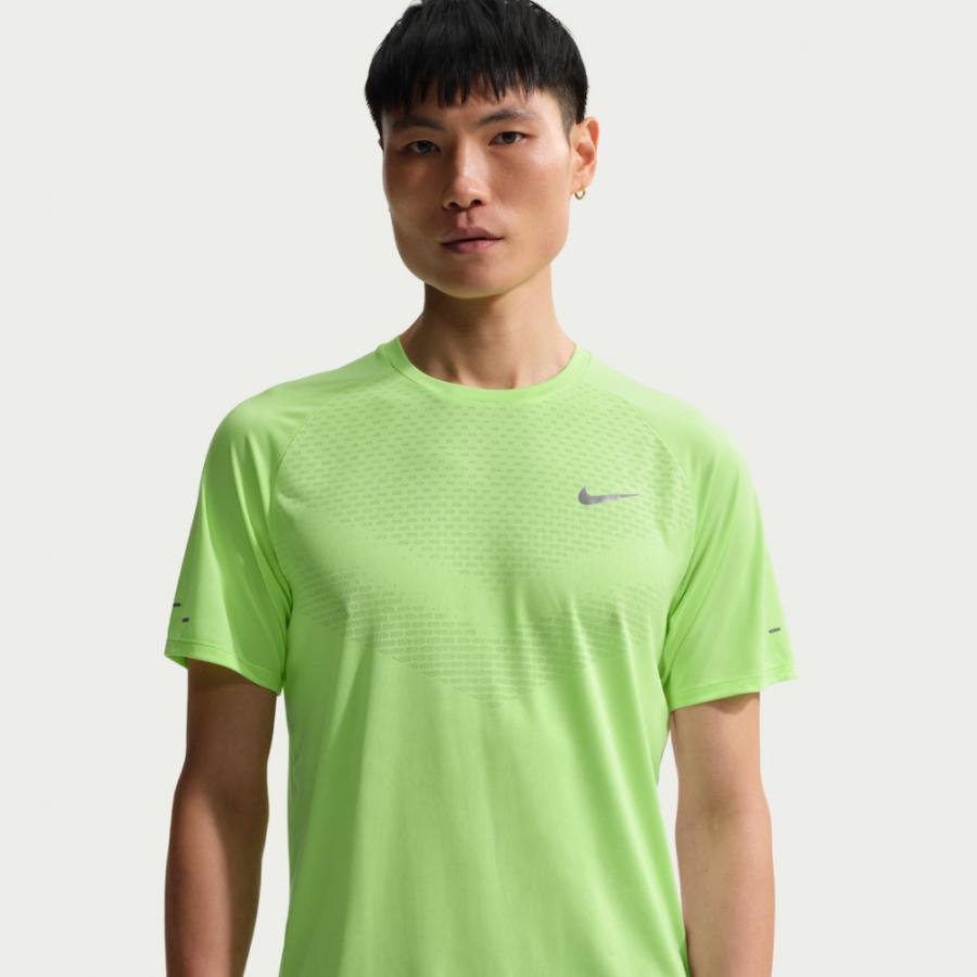 新品未使用　ナイキ Dri-FIT メンズ ランニングTシャツ NIKE（ナイキ） メンズ 陸上/ランニングウェア 半袖Tシャツ ストライド