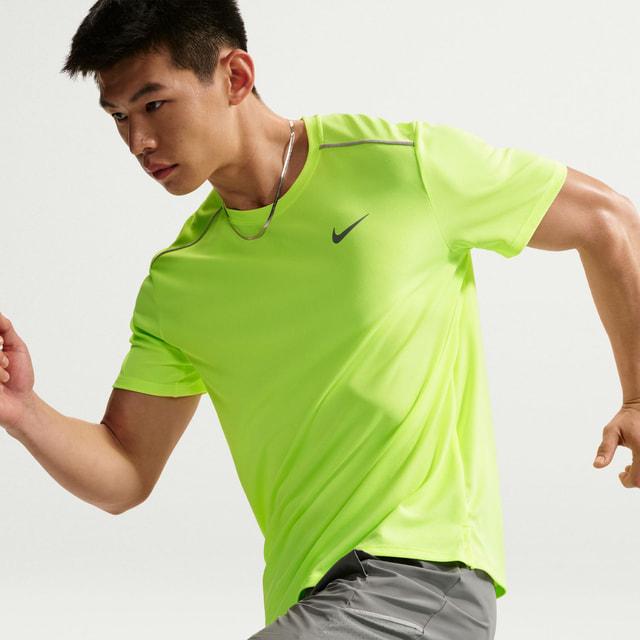 NIKE 陸上用シャツ 蛍光イエロー NIKE（ナイキ） メンズ 陸上/ランニングウェア 半袖Tシャツ マイラー