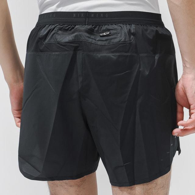 ナイキ メンズ 陸上/ランニングウェア ショートパンツ ストライド Dri-FIT 13cm ランニングショートパンツ インナー付き IF2017 NIKEの画像