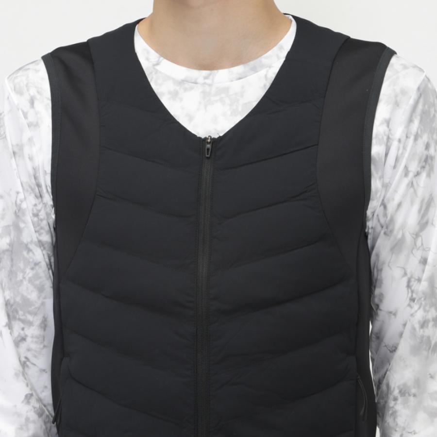 24914　IGNIO メンズ　中綿入りベスト　黒　サイズＭ 24914 IGNIO メンズ 中綿入りベスト 黒 サイズM 縮 メンズジレ 縞 墨