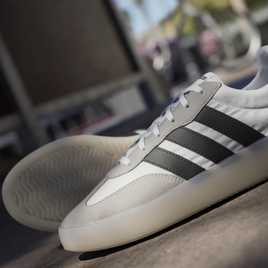 adidas（アディダス） Barreda Decode JI2315 スニーカー ： ホワイト