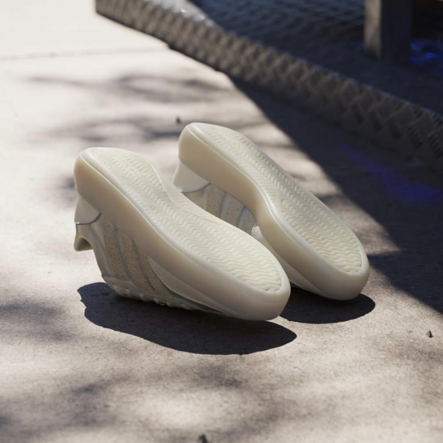 adidas（アディダス） BARREDA DECODE W JR1221 レディース スニーカー