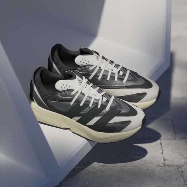 adidas（アディダス） LIGHTBLAZE U ライトブレイズ JR7214 メンズ