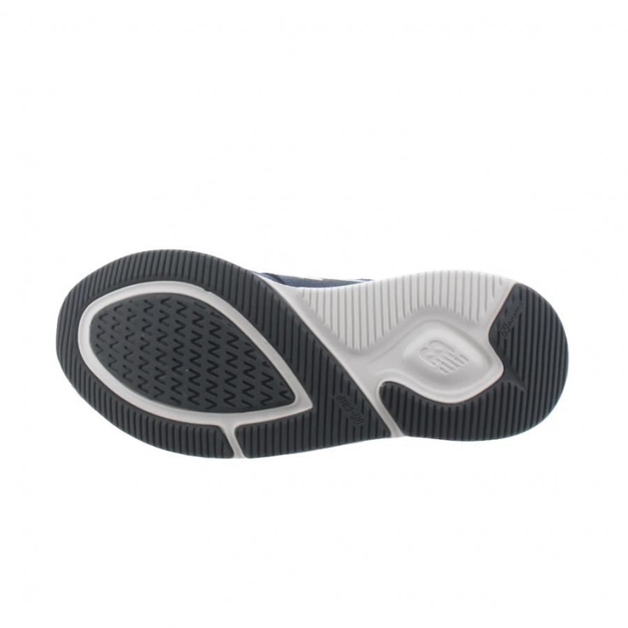 ニューバランス DynaSoft 900 v1 UA900 EN1 2E スニーカー ： ネイビー  