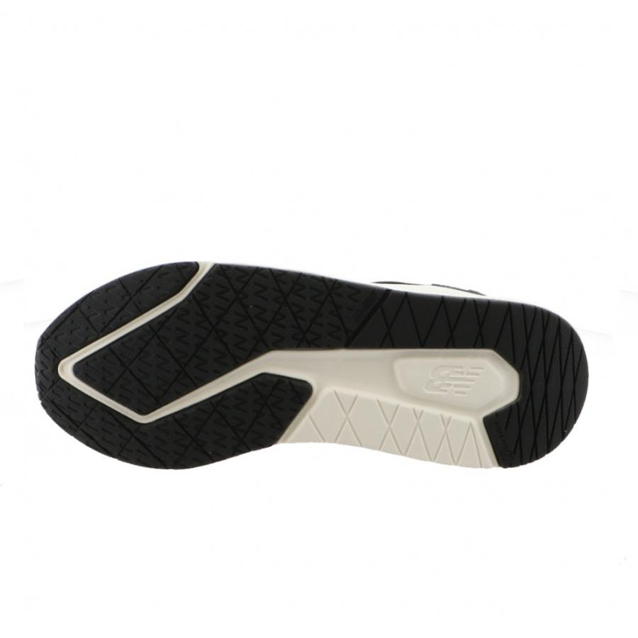 ニューバランス DynaSoft 900 v2 UA900 CB2 2E スニーカー ： ブラック New Balance